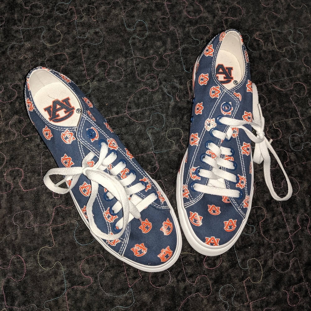 Auburn Womens Low Top Canvas Shoes